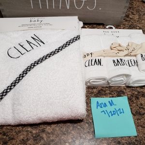 Rae Dunn Bath Hooded Towel Washcloths CLEAN
